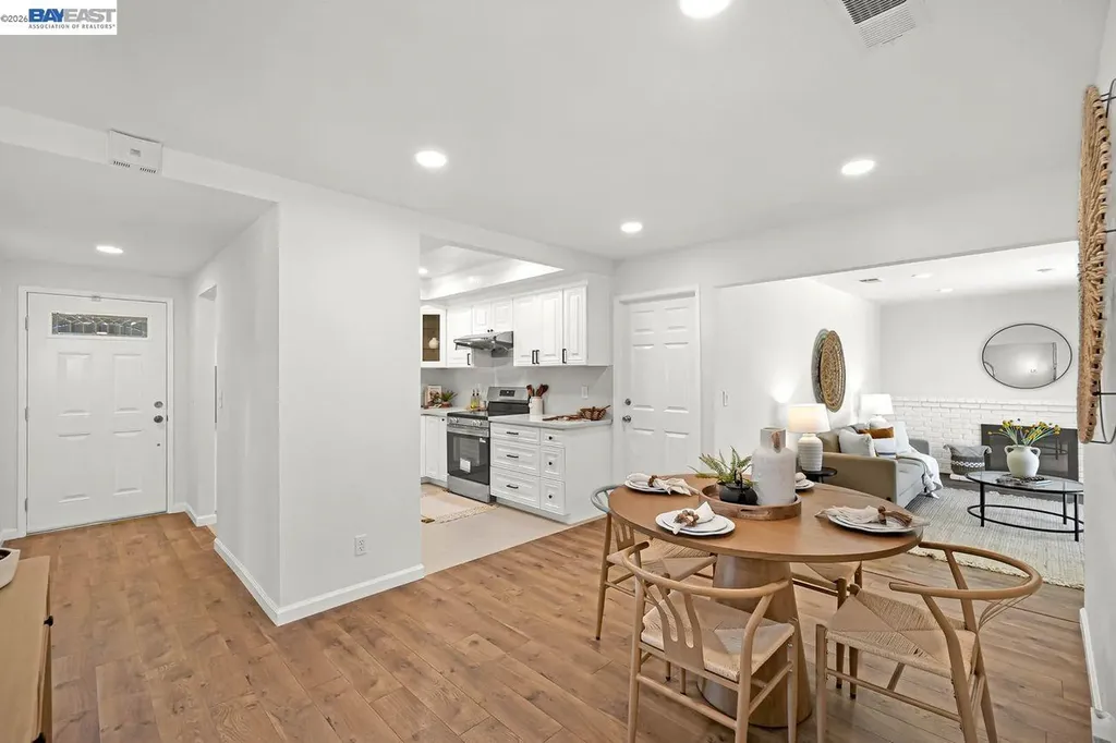34352 Newton Court Fremont CA 94555