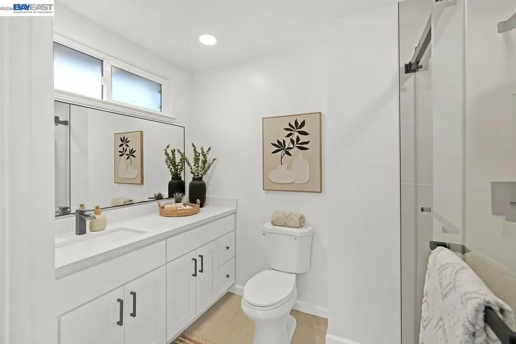 34352 Newton Court Fremont CA 94555