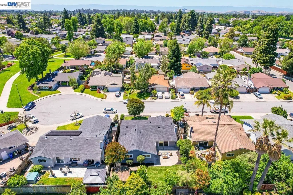 34352 Newton Court Fremont CA 94555