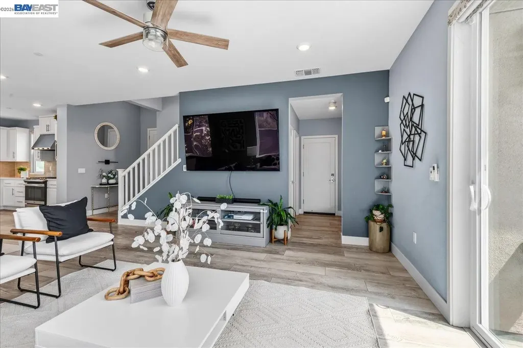 5806 Silhouette Court Dublin CA 94568