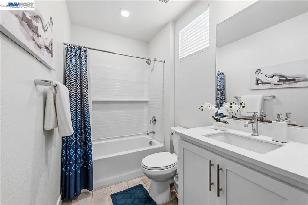 5806 Silhouette Court Dublin CA 94568