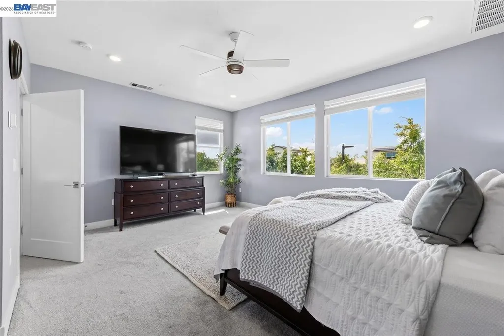 5806 Silhouette Court Dublin CA 94568