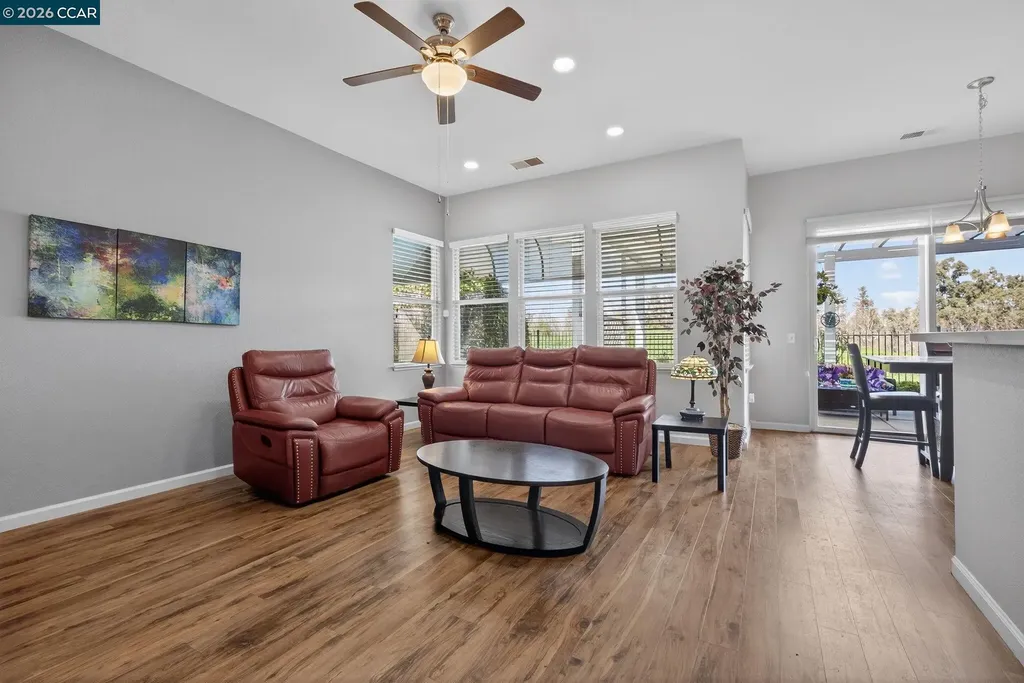 1528 Katy Way Brentwood CA 94513