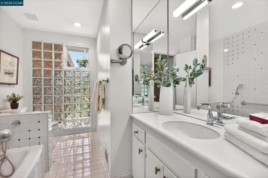 43 Monte Vista Road Orinda CA 94563