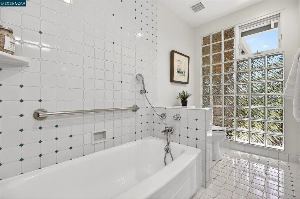 43 Monte Vista Road Orinda CA 94563