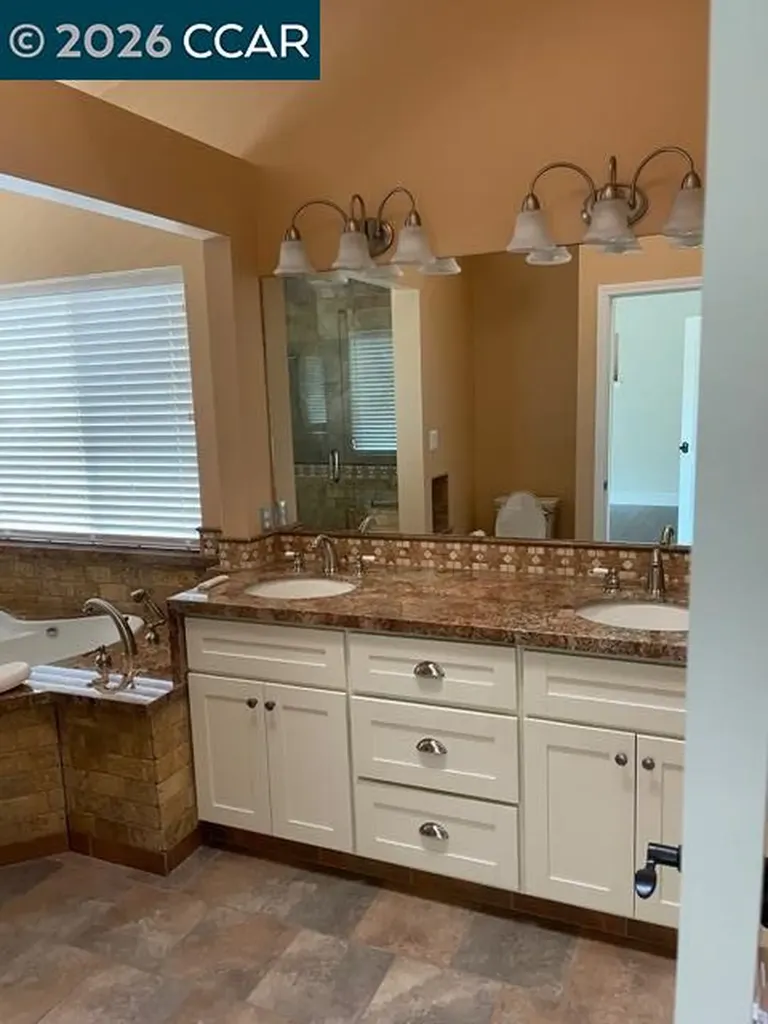 2860 Buena Vista Avenue Walnut Creek CA 94597