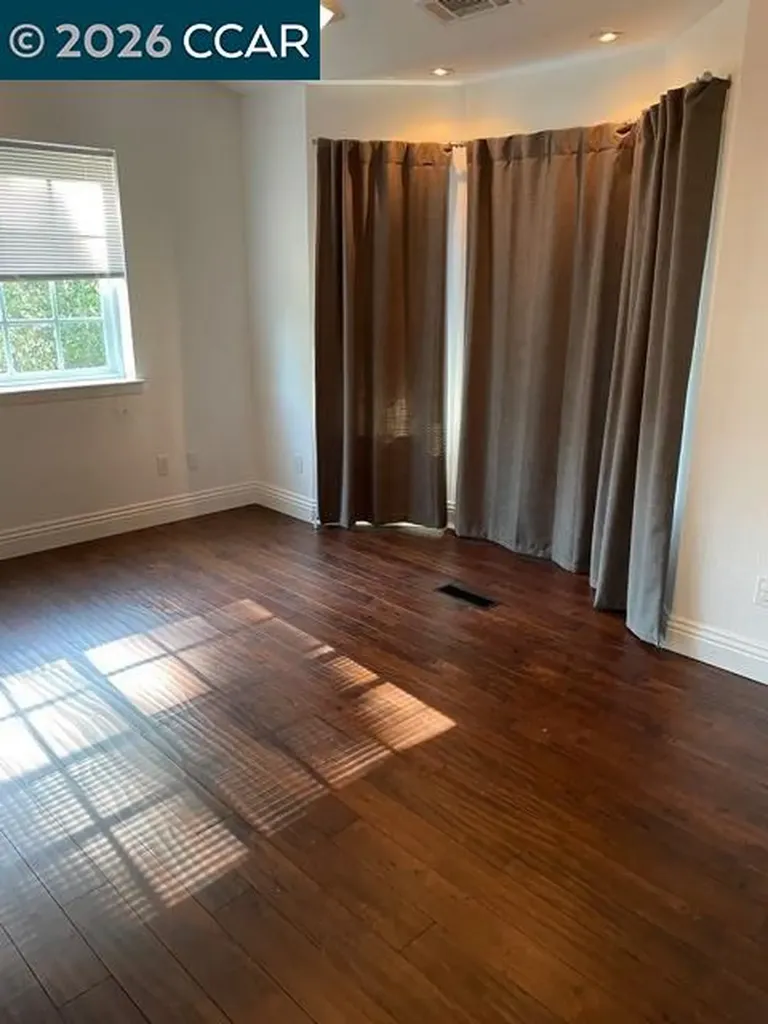 2860 Buena Vista Avenue Walnut Creek CA 94597