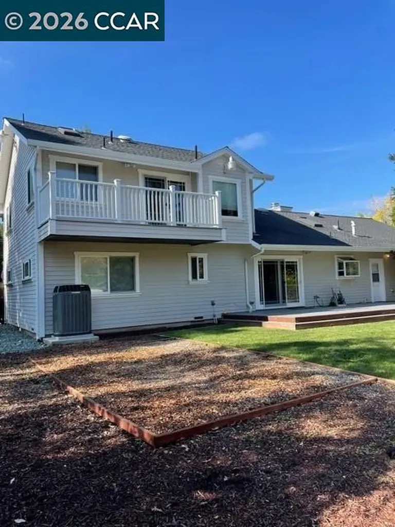 2860 Buena Vista Avenue Walnut Creek CA 94597