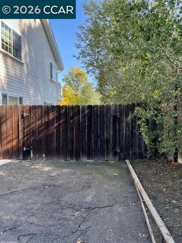 2860 Buena Vista Avenue Walnut Creek CA 94597