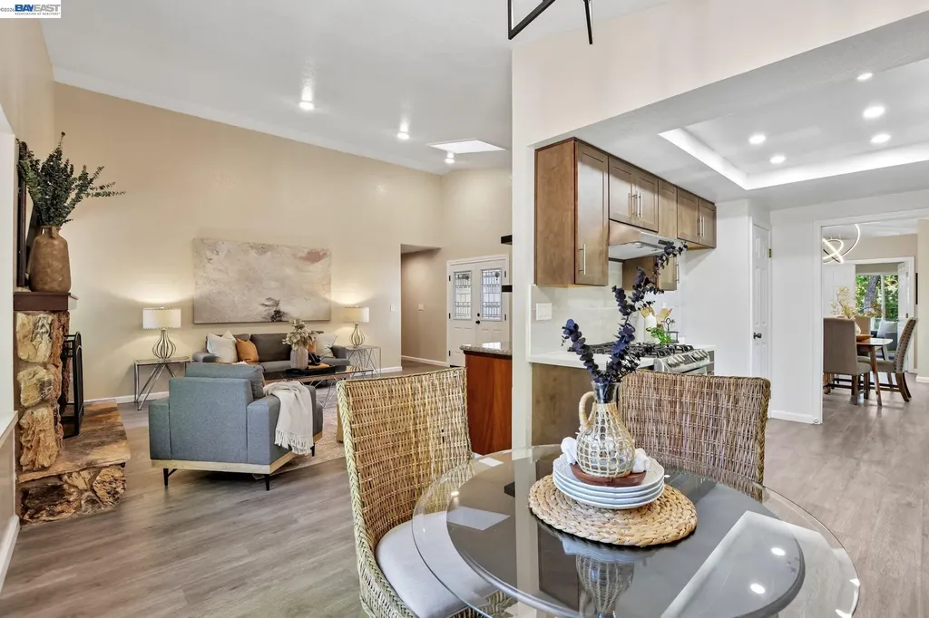 498 Freitas Road Danville CA 94526