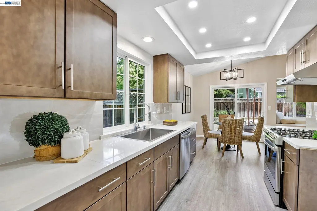 498 Freitas Road Danville CA 94526
