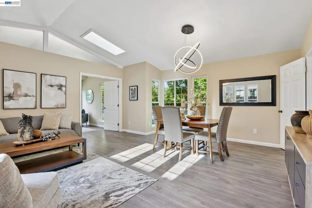 498 Freitas Road Danville CA 94526