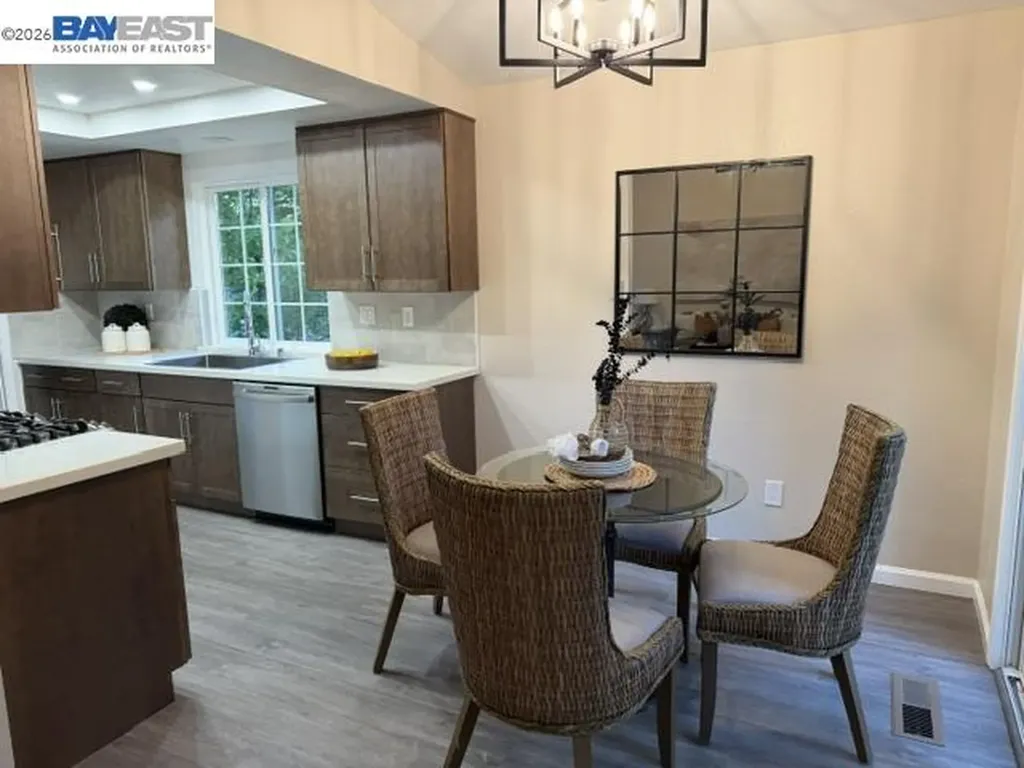 498 Freitas Road Danville CA 94526