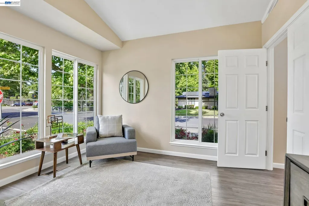 498 Freitas Road Danville CA 94526