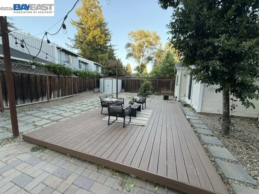 498 Freitas Road Danville CA 94526
