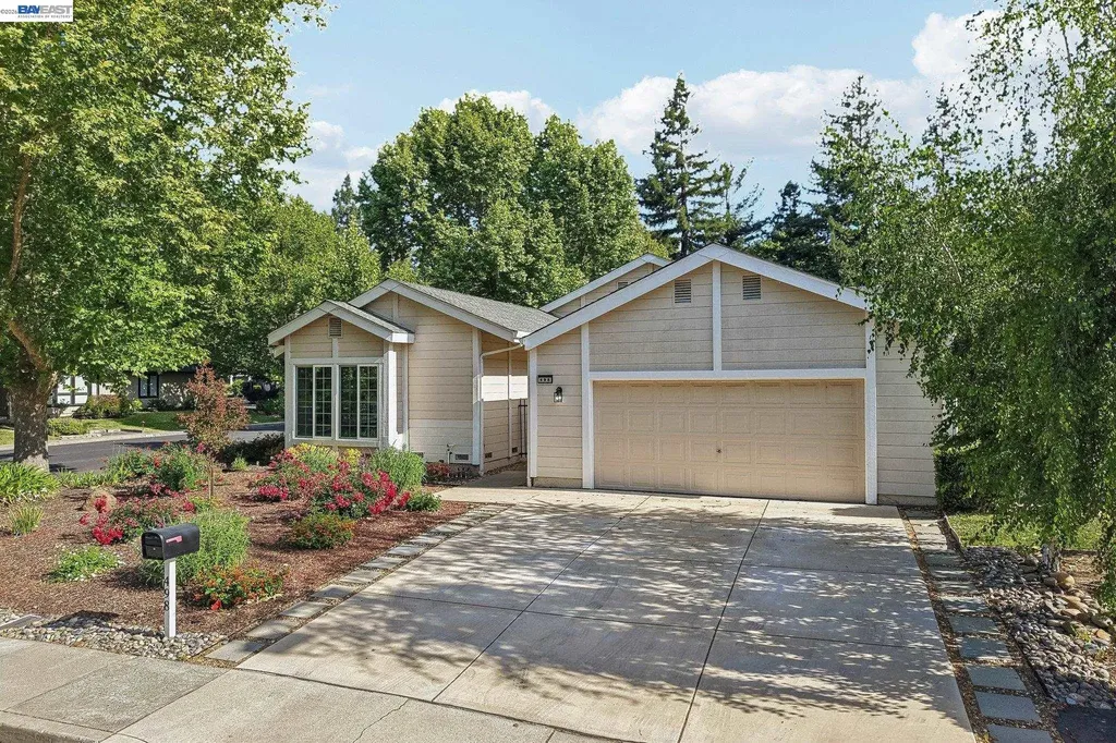 498 Freitas Road Danville CA 94526