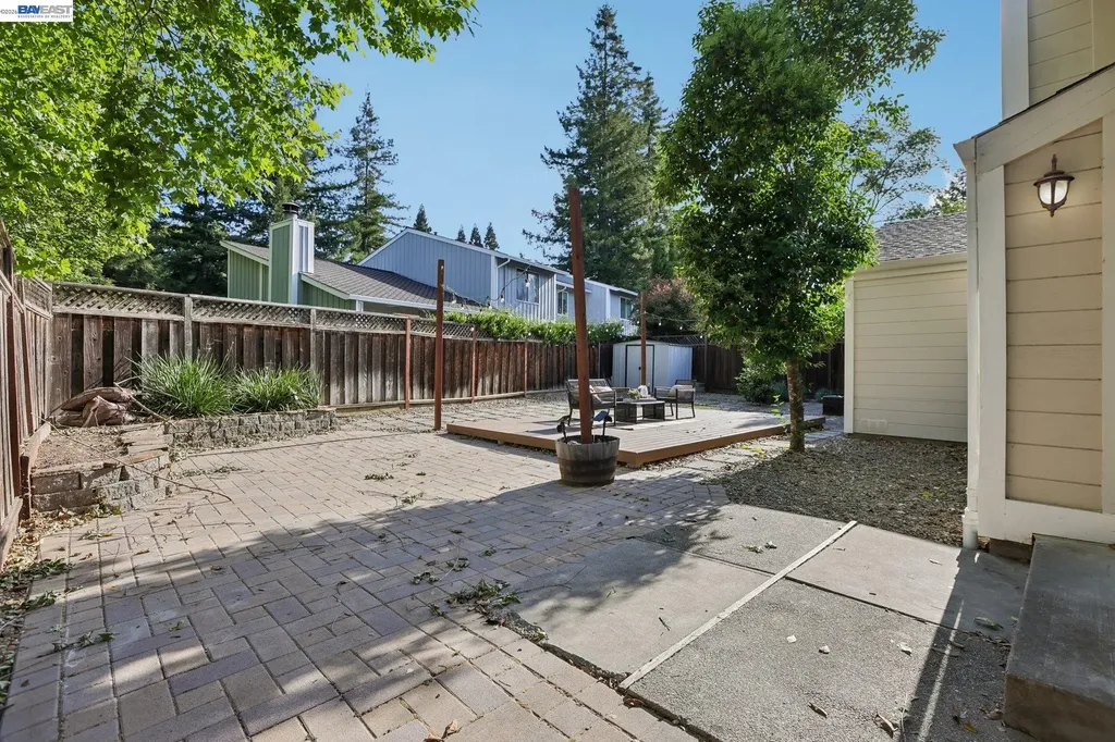 498 Freitas Road Danville CA 94526
