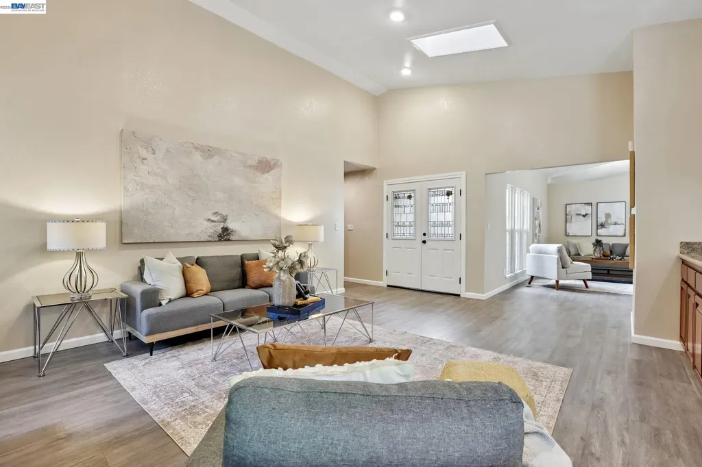 498 Freitas Road Danville CA 94526