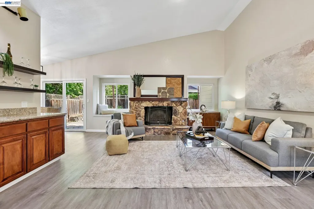 498 Freitas Road Danville CA 94526