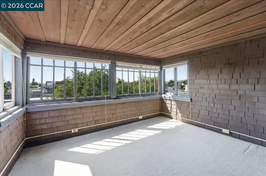 4113 Terrace Street Oakland CA 94611