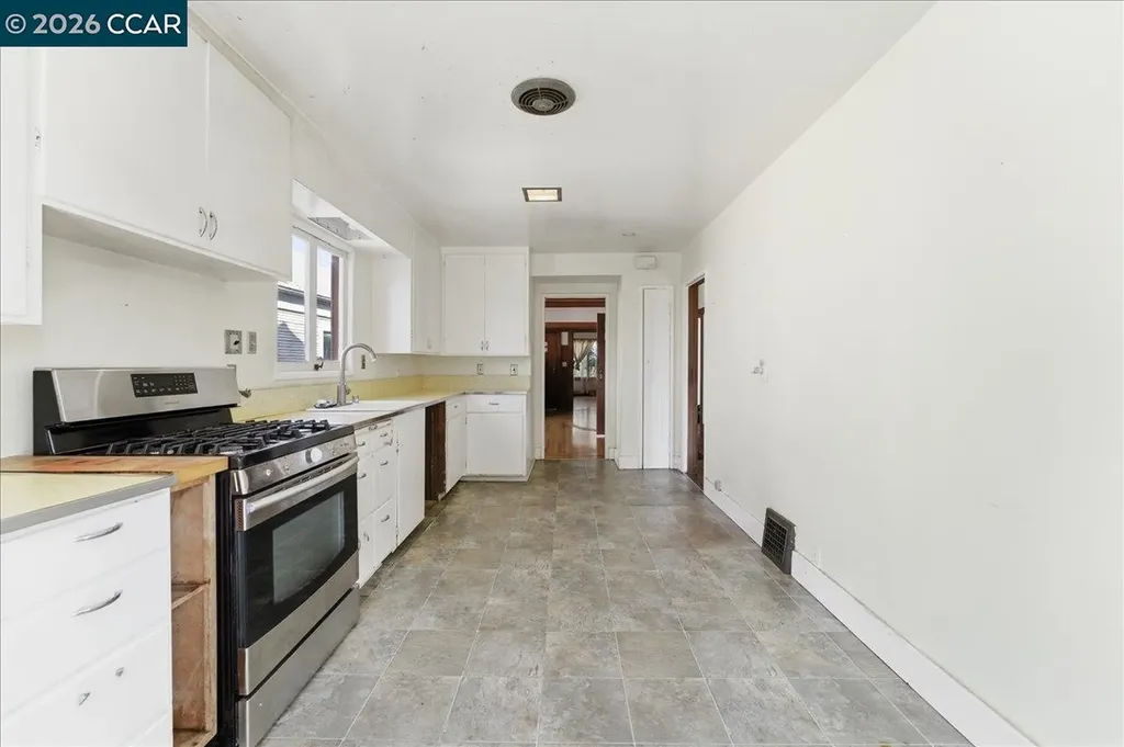 4113 Terrace Street Oakland CA 94611