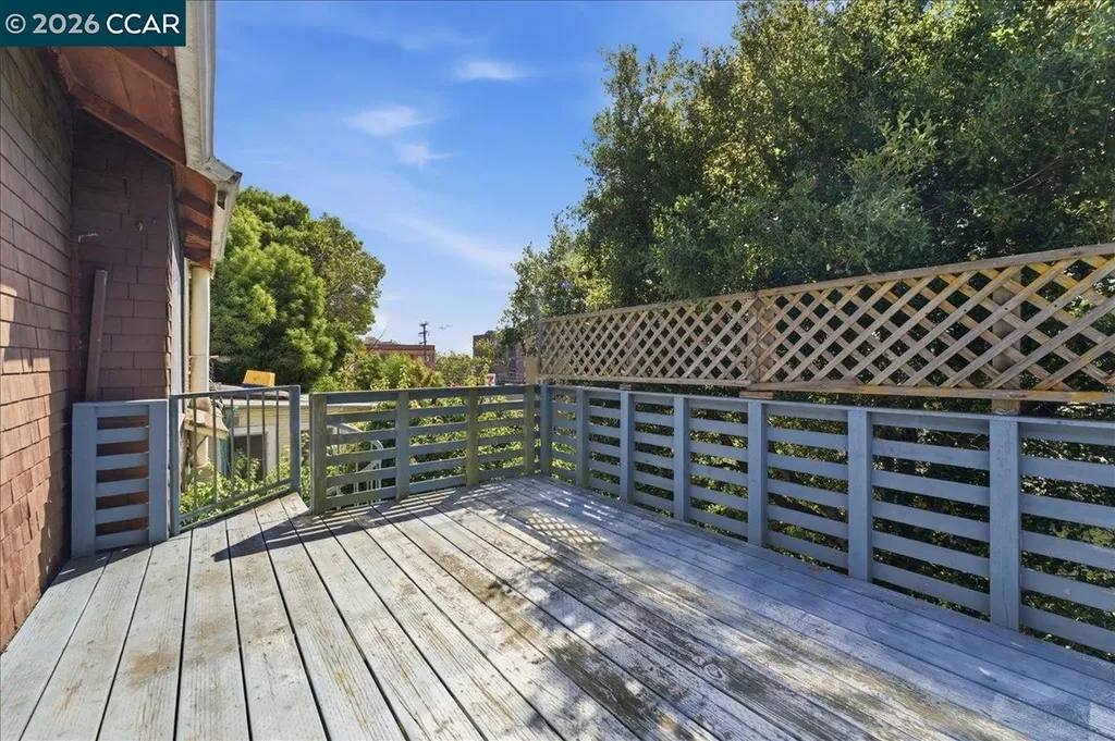 4113 Terrace Street Oakland CA 94611
