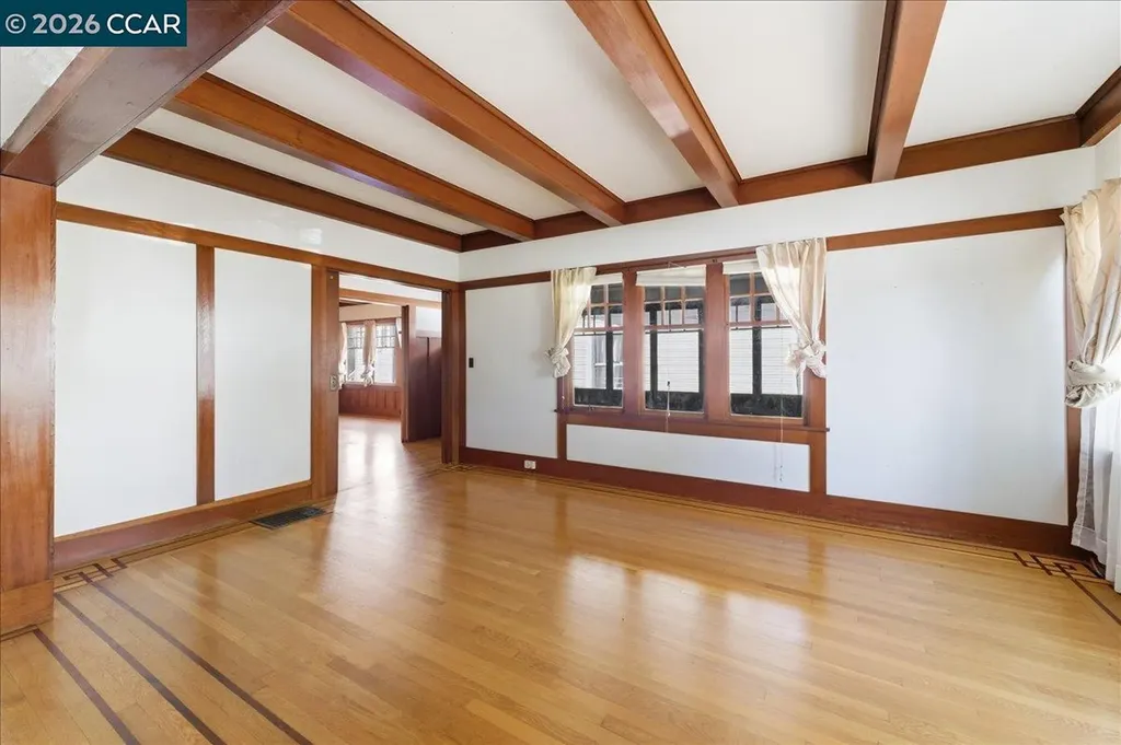 4113 Terrace Street Oakland CA 94611