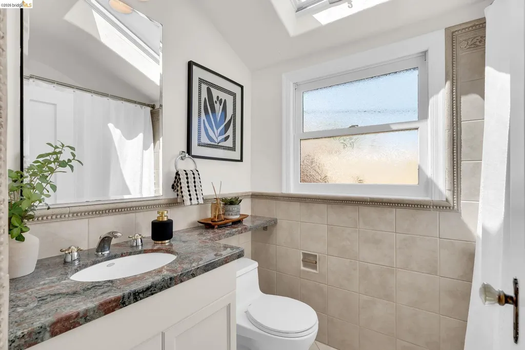 844 Ramona Albany CA 94706