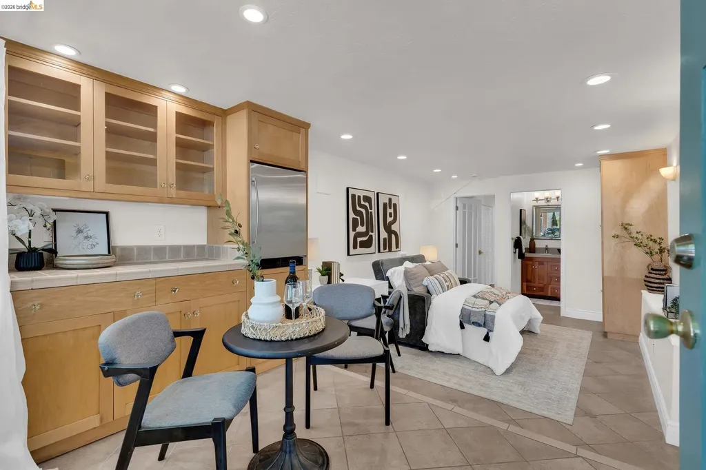 844 Ramona Albany CA 94706