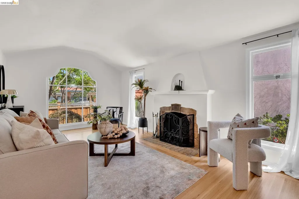 844 Ramona Albany CA 94706