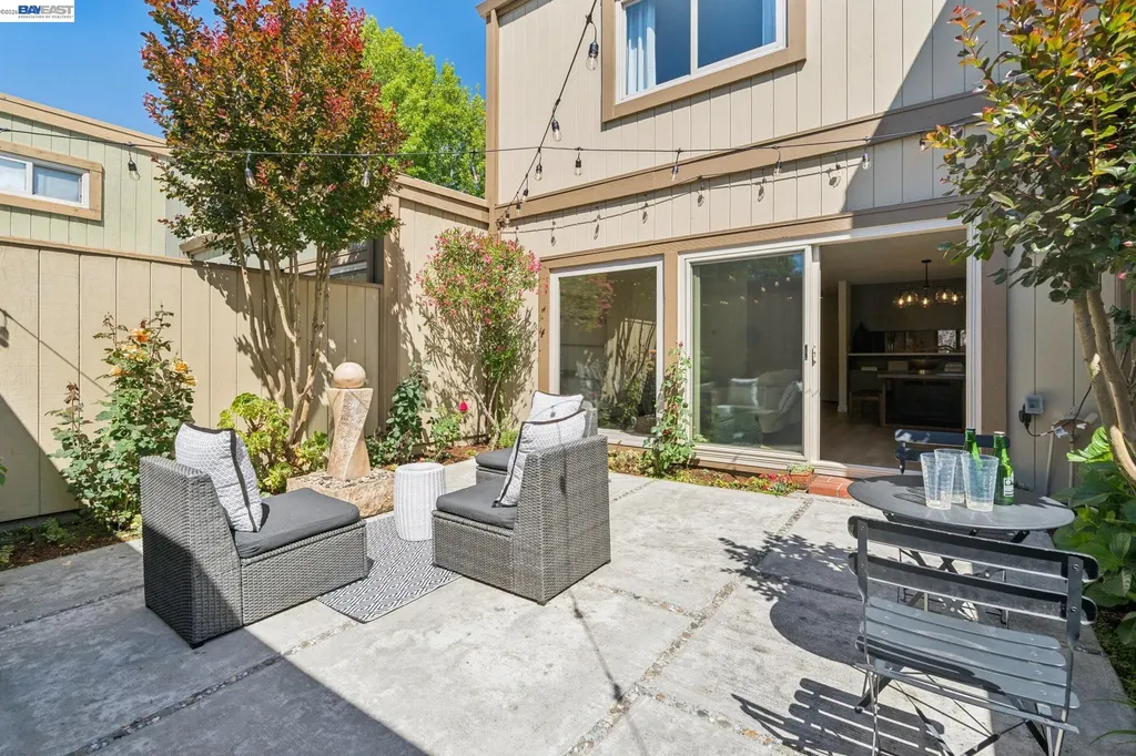 1159 Island Drive Alameda CA 94502