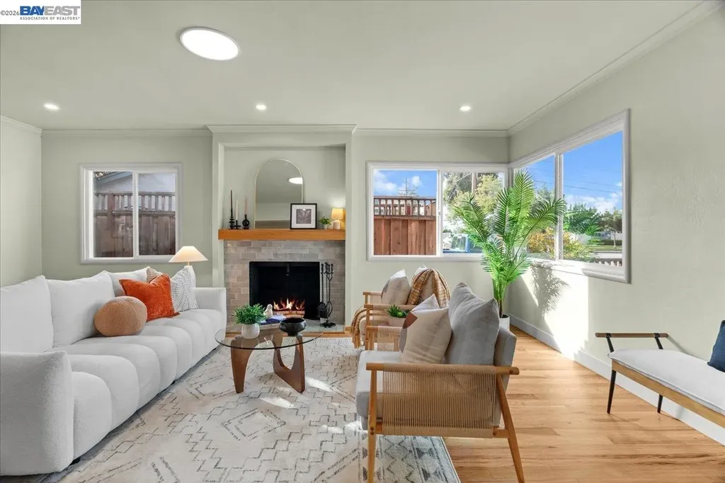 320 Beach Road Alameda CA 94502