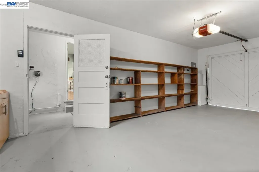 320 Beach Road Alameda CA 94502