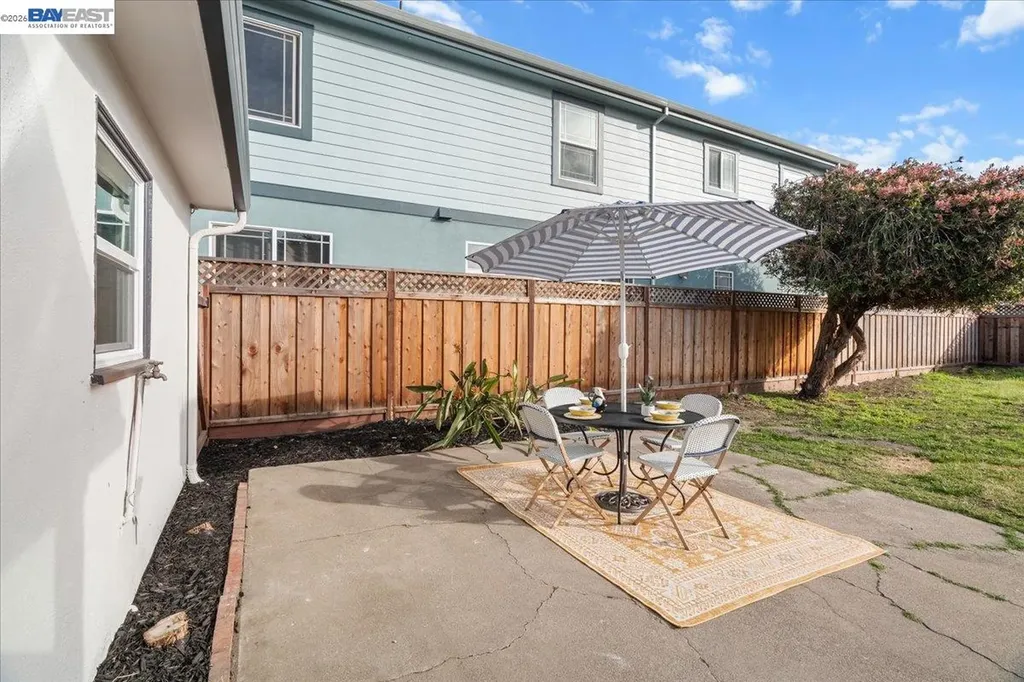 320 Beach Road Alameda CA 94502