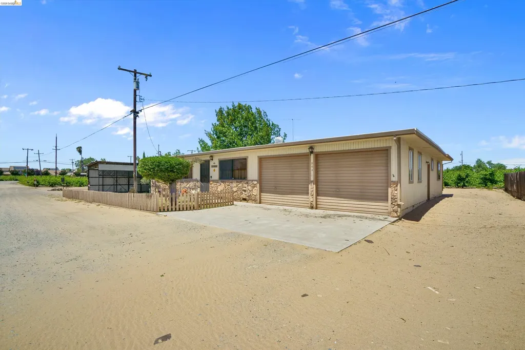 944 Sherman Lane Oakley CA 94561