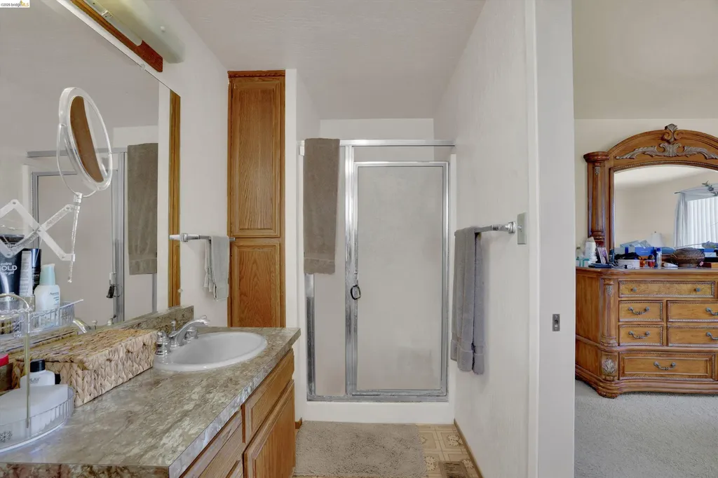 944 Sherman Lane Oakley CA 94561