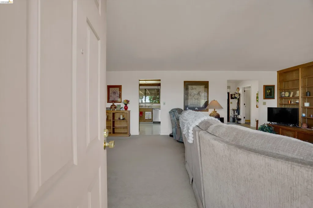 944 Sherman Lane Oakley CA 94561