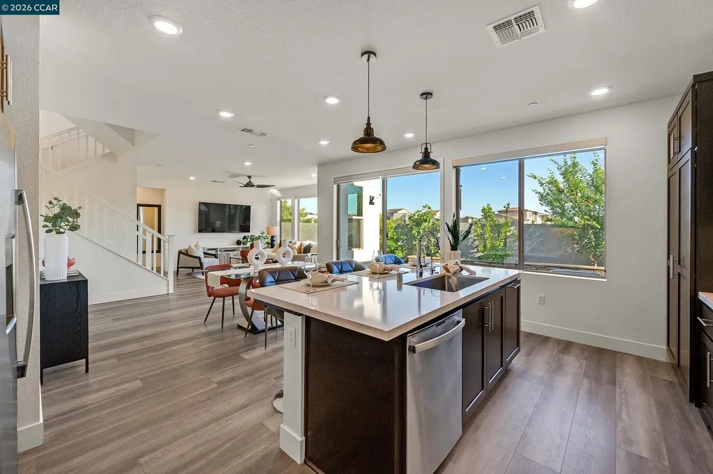 5866 Silhouette Court Dublin CA 94568