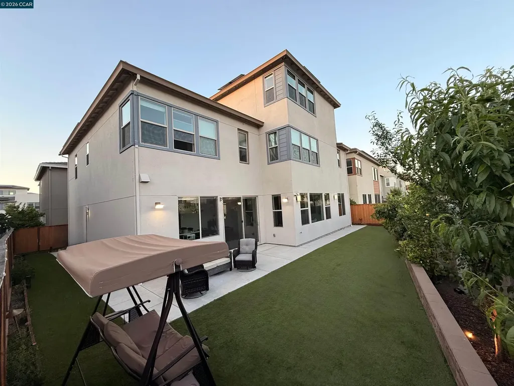 5866 Silhouette Court Dublin CA 94568