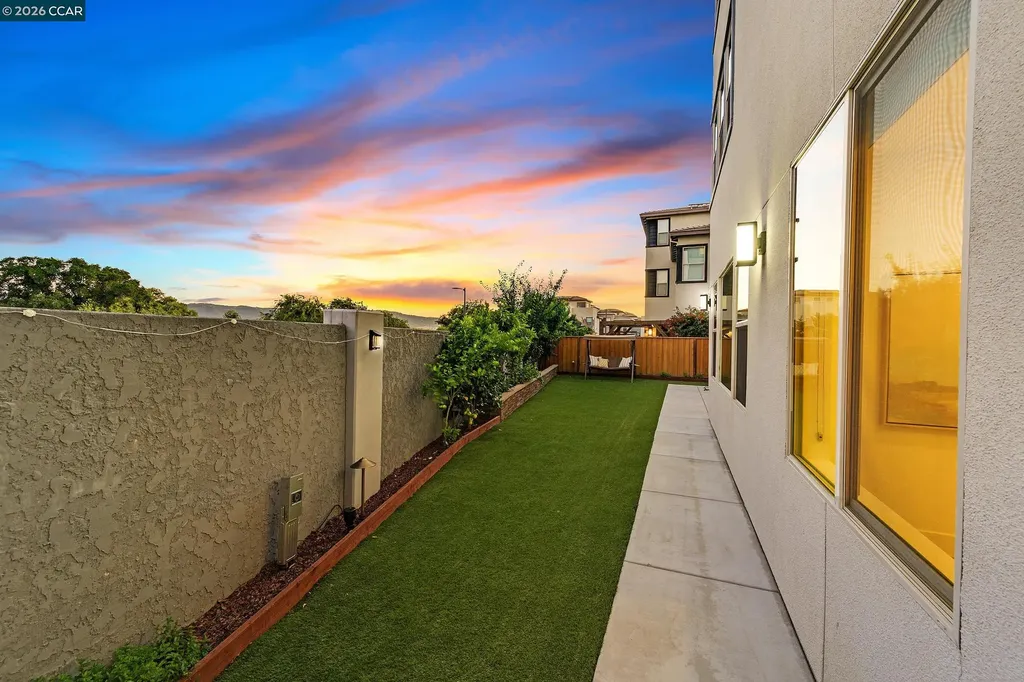 5866 Silhouette Court Dublin CA 94568