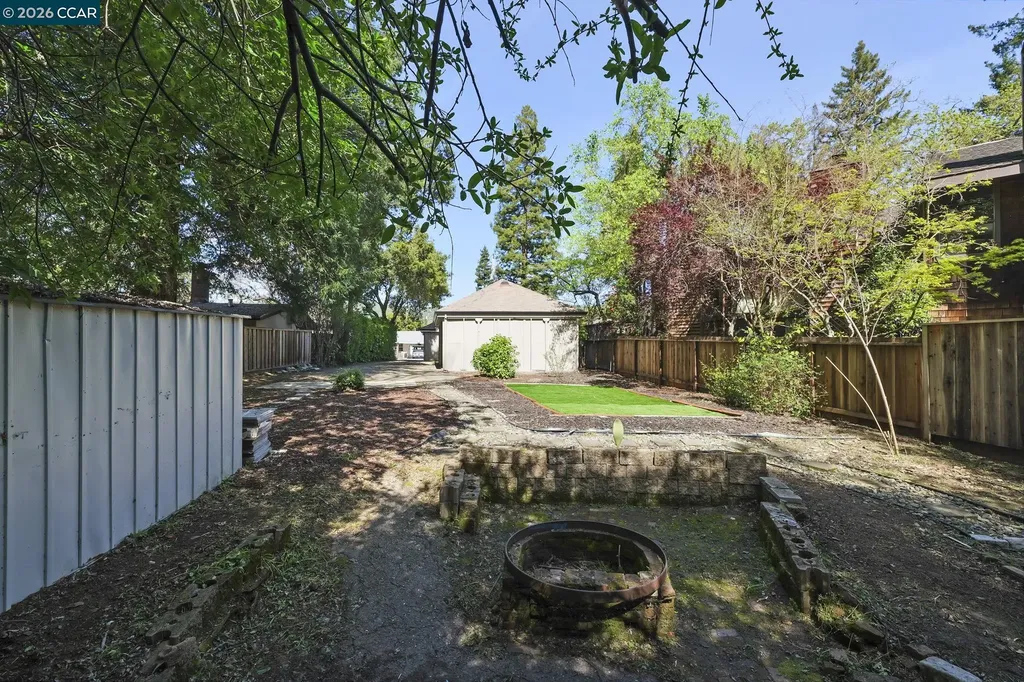 3597 Walnut Street Lafayette CA 94549