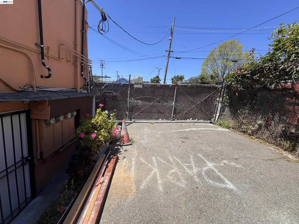 4200 Foothill Boulevard Oakland CA 94601