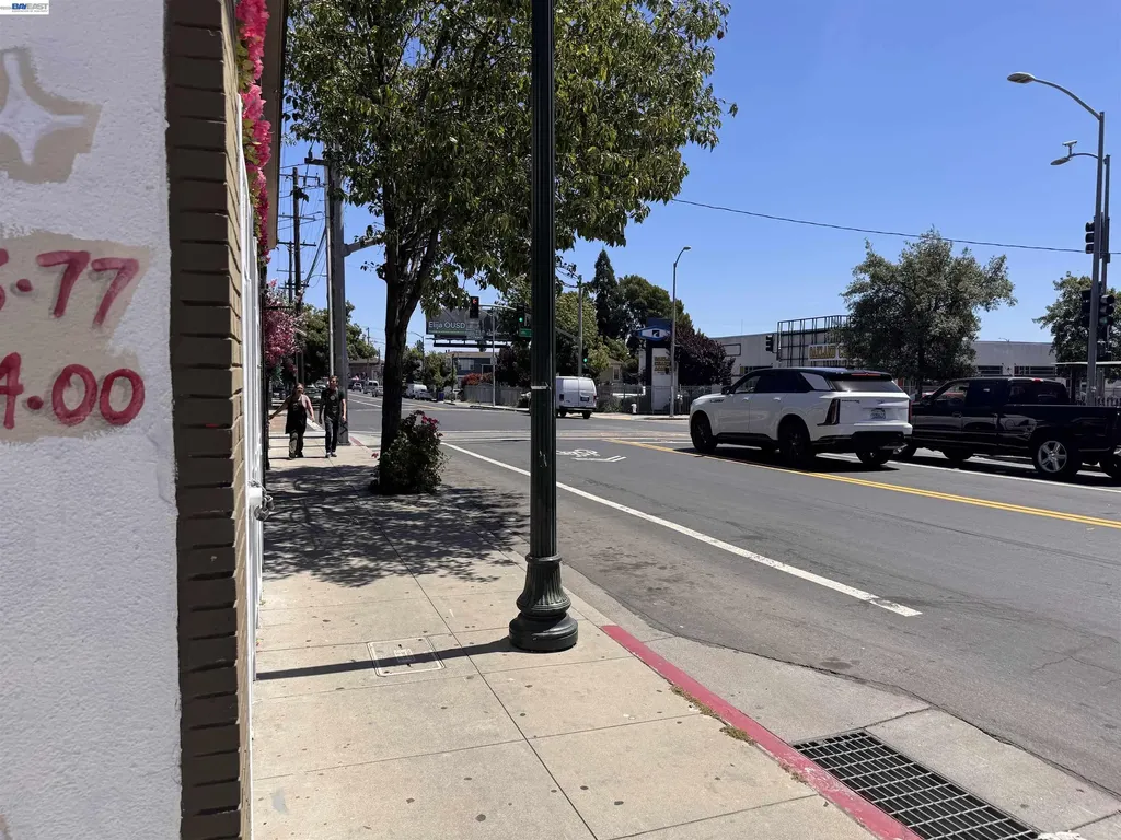 4200 Foothill Boulevard Oakland CA 94601