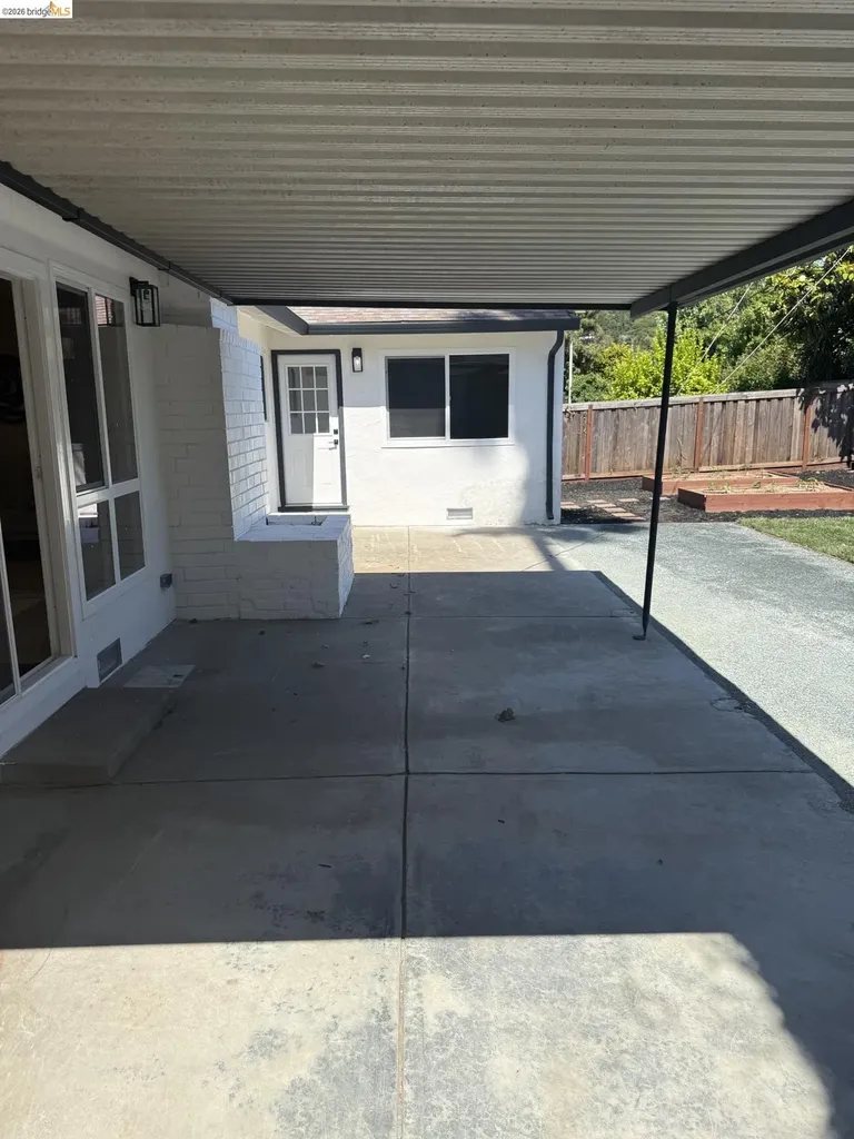 4417 Meadowbrook Drive El Sobrante CA 94803