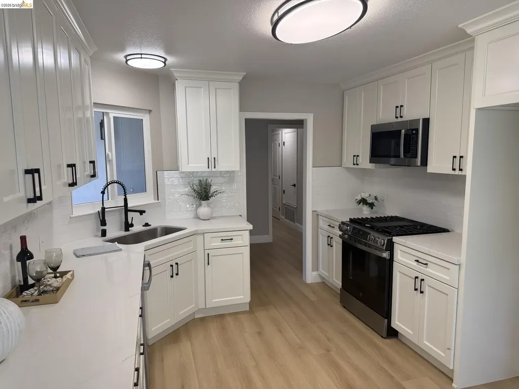 4417 Meadowbrook Drive El Sobrante CA 94803