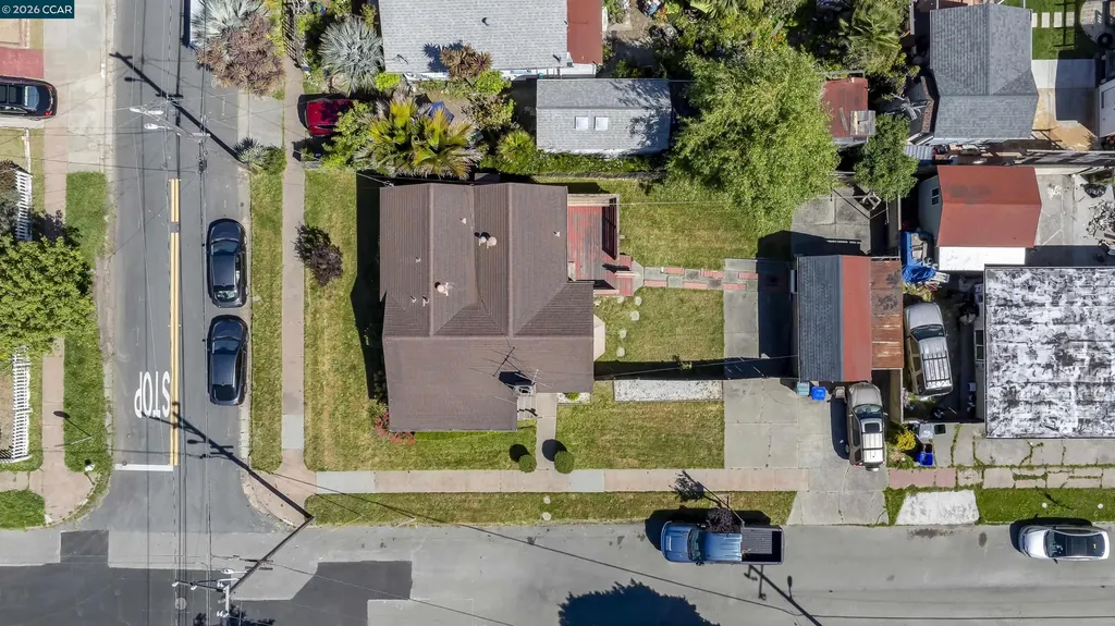 5526 Carl Avenue Richmond CA 94804