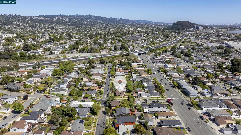 5526 Carl Avenue Richmond CA 94804