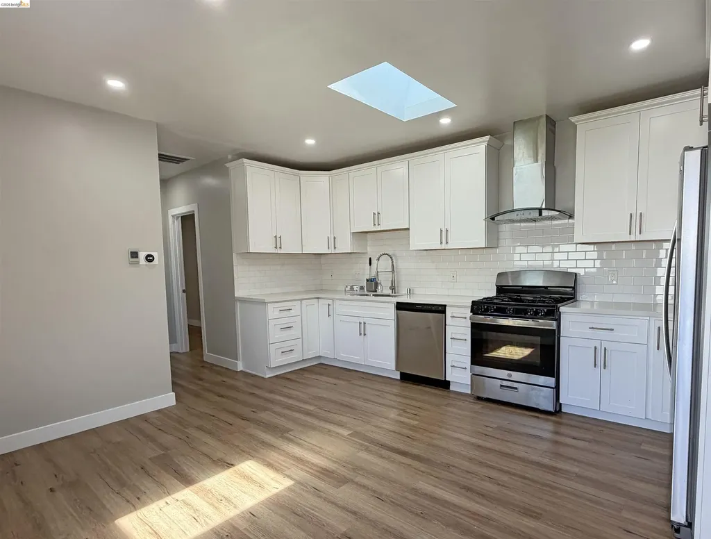 2122 69th Avenue Oakland CA 94621