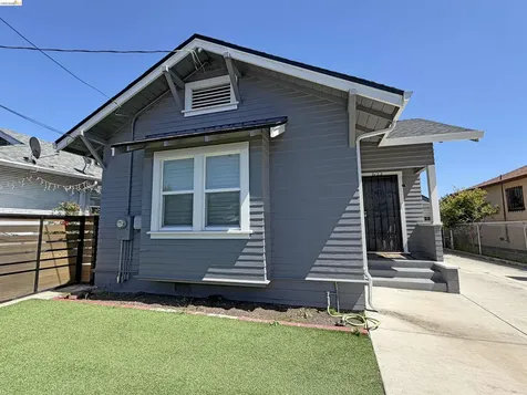 2122 69TH Avenue Oakland CA 94621