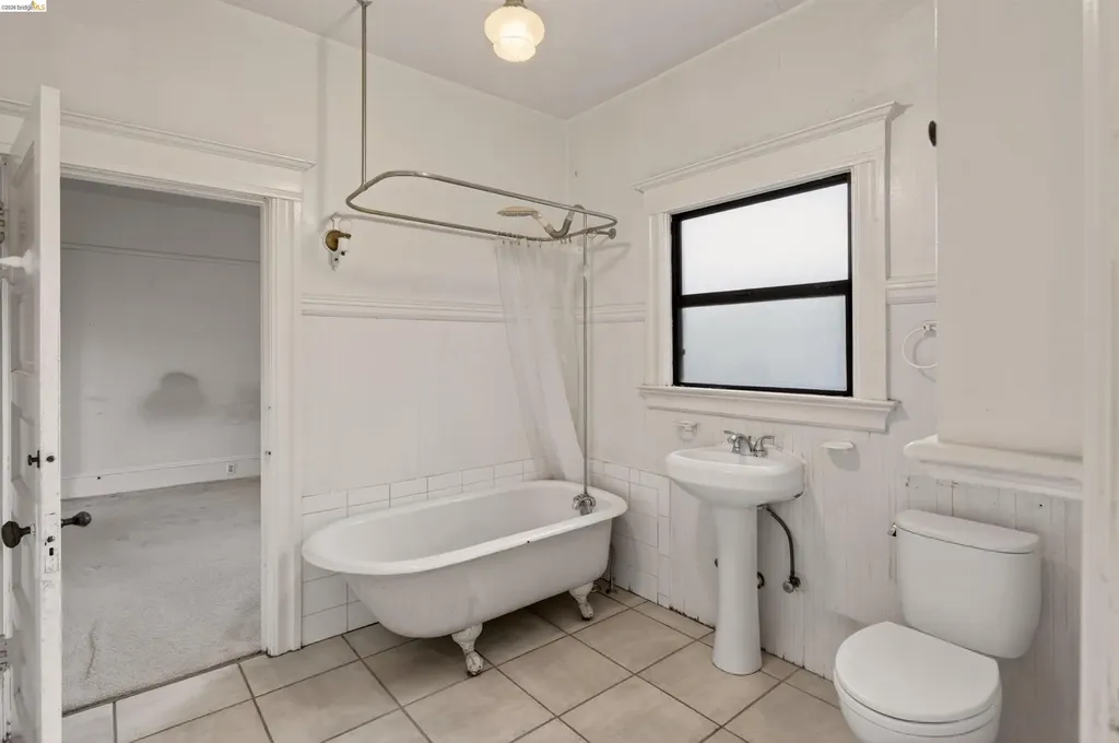 2338 Roosevelt Avenue Berkeley CA 94703